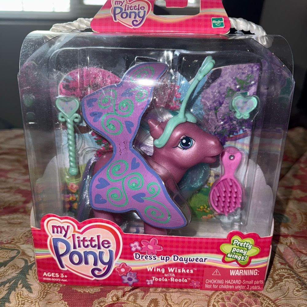 My Little Pony Dress-Up Daywear - Wing Wishes w/ Toola Roola 2004 NIB